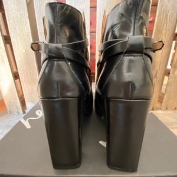NIB Banana Republic Peeptoe Leather Gayle Bootie, Black, 9 - Picture 9 of 12